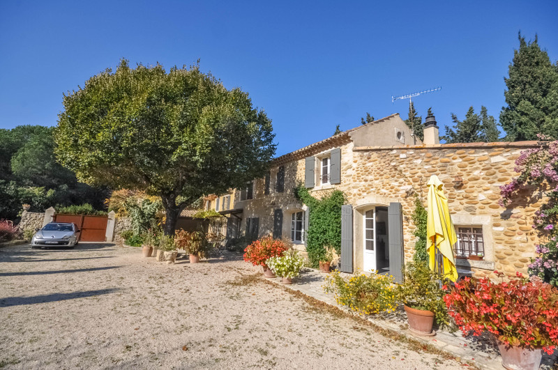 French property for sale in Saint-Laurent-des-Arbres, Gard - &#8364;2,100,000 - photo 2