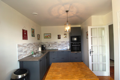 French property for sale in Availles-Limouzine, Vienne - €149,000 - photo 4