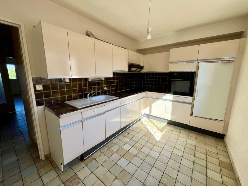 French property for sale in Montrond-les-Bains, Loire - €189,000 - photo 2
