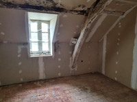 Maison à vendre à Congrier, Mayenne - 25 000 € - photo 4