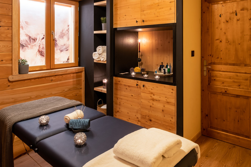 Ski property for sale in Briancon - €2,550,000 - photo 3