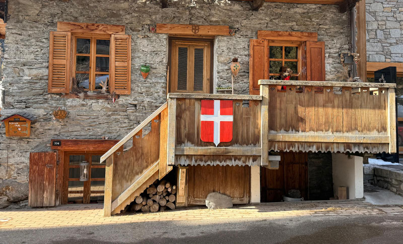Ski property for sale in Tignes - €2,496,000 - photo 7