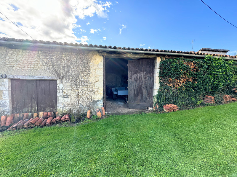 French property for sale in Bellon, Charente - €198,000 - photo 14