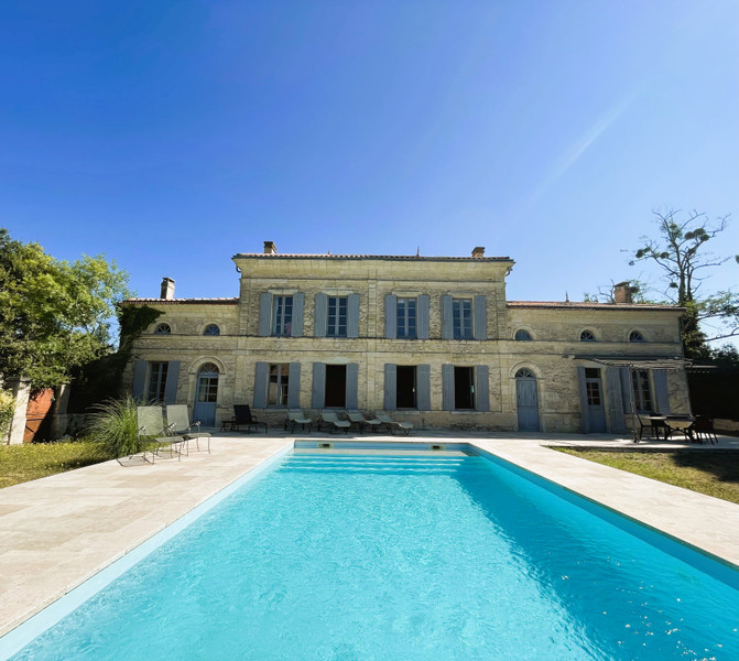 French property for sale in Cartelègue, Gironde - €625,400 - photo 1