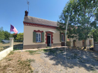 Propriété à vendre à La Châtre-Langlin, Indre - 115 000 € - photo n°1