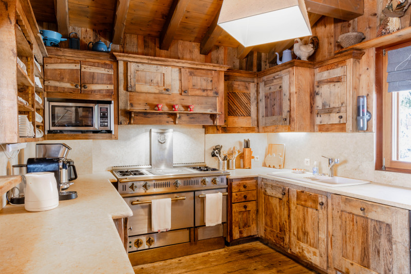 Ski property for sale in Courchevel 1850 - €12,500,000 - photo 6