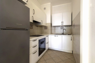 French property for sale in Nice, Alpes-Maritimes - €795,000 - photo 7