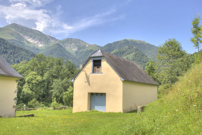 French property for sale in Tardets-Sorholus, Pyrénées-Atlantiques - €675,000 - photo 9