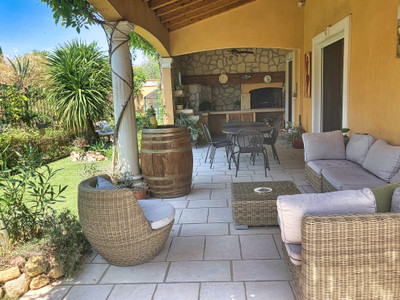French property for sale in Puissalicon, Hérault - €495,000 - photo 1