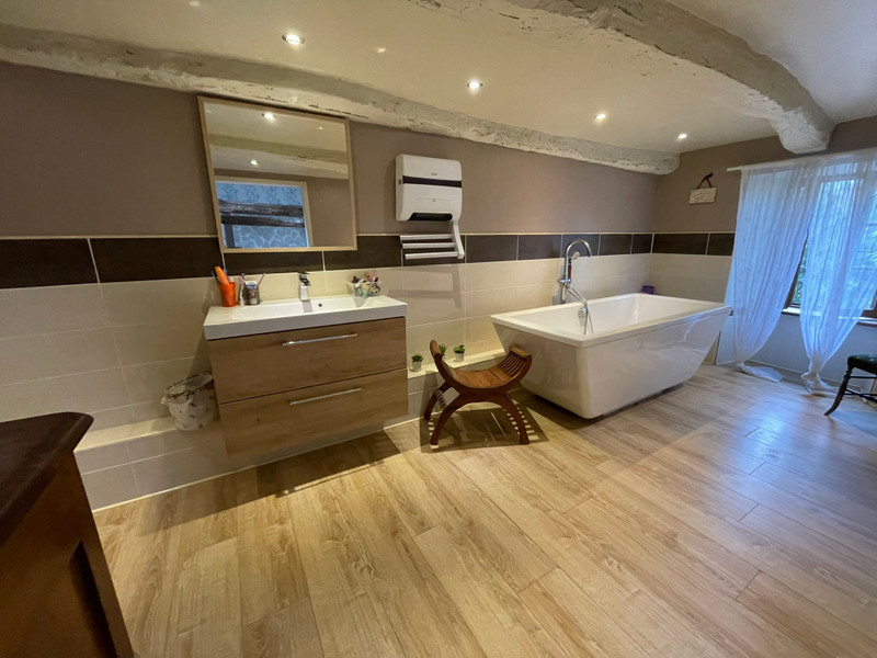 French property for sale in La Prénessaye, Côtes-d'Armor - €172,800 - photo 4