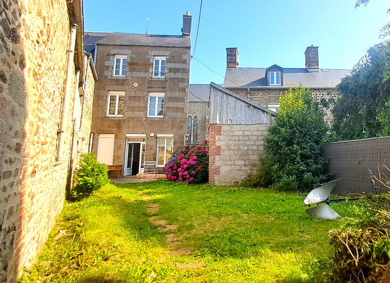 Maison à Tinchebray-Bocage, Orne - photo 1