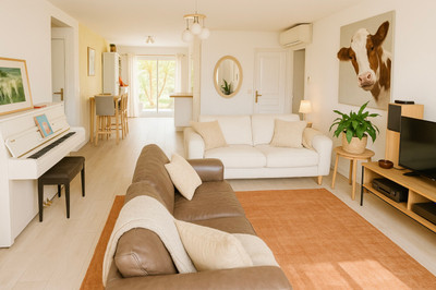 French property for sale in Antibes, Alpes-Maritimes - €490,000 - photo 2