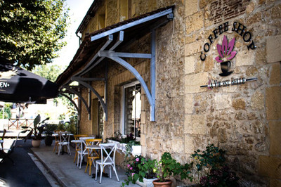 Maison à vendre à Lalinde, Dordogne, Aquitaine, avec Leggett Immobilier