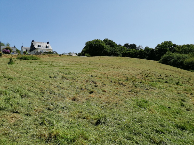 French property for sale in Belle-Isle-en-Terre, Côtes-d'Armor - €60,000 - photo 1