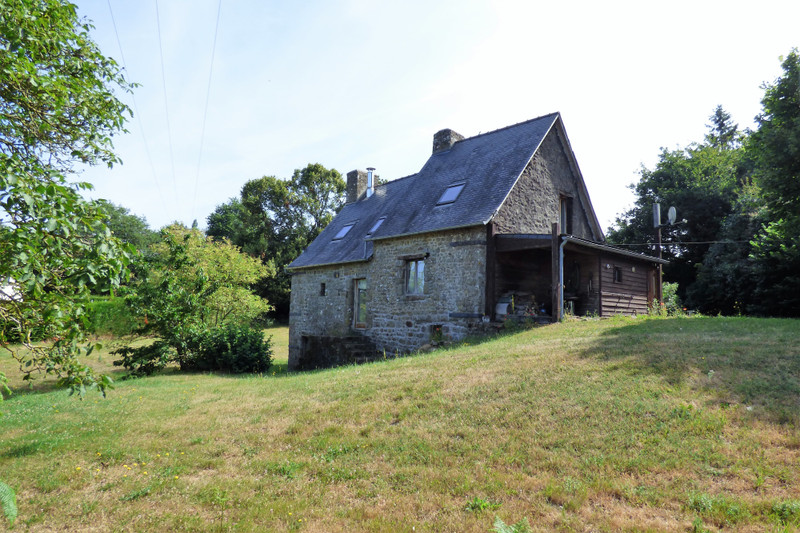 French property for sale in Champéon, Mayenne - &#8364;144,425 - photo 2