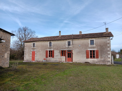 house for sale in Deux-Sèvres