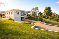 Propriété à vendre à Sainte-Livrade-sur-Lot, Lot-et-Garonne - 375 000 € - photo n°1