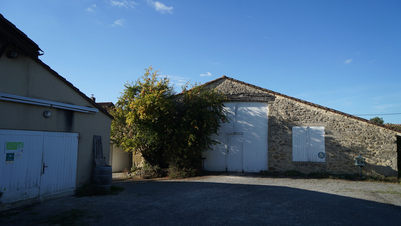 French property for sale in Sainte-Gemme, Gironde - €522,800 - photo 4