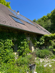 Maison à vendre à Champs-sur-Tarentaine-Marchal, Cantal, Auvergne, avec Leggett Immobilier