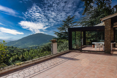 French property for sale in La Garde-Freinet, Var - €200,000 - photo 5