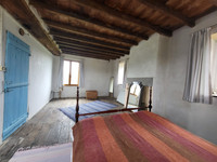 Maison à vendre à Saint-Cyr-du-Bailleul, Manche - 76.000 € - photo 8