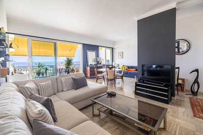 French property for sale in Nice, Alpes-Maritimes - €465,000 - photo 3