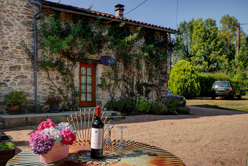 French property for sale in Champs-Romain, Dordogne - €599,950 - photo 3