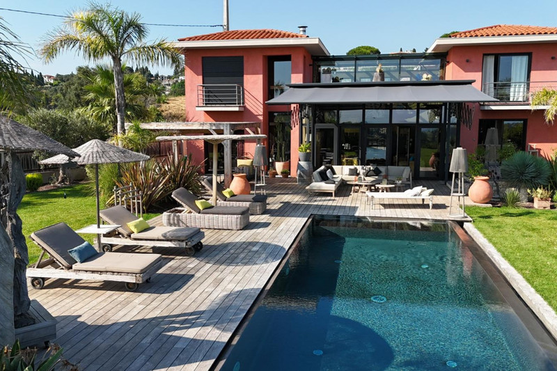 French property for sale in Nice, Alpes-Maritimes - €4,200,000 - photo 3
