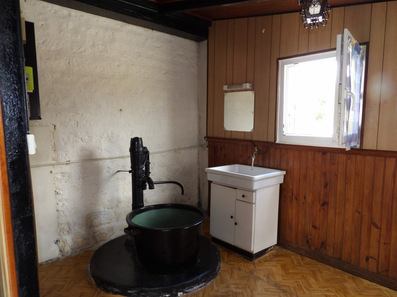 French property for sale in La Ferté Macé, Orne - €67,600 - photo 5