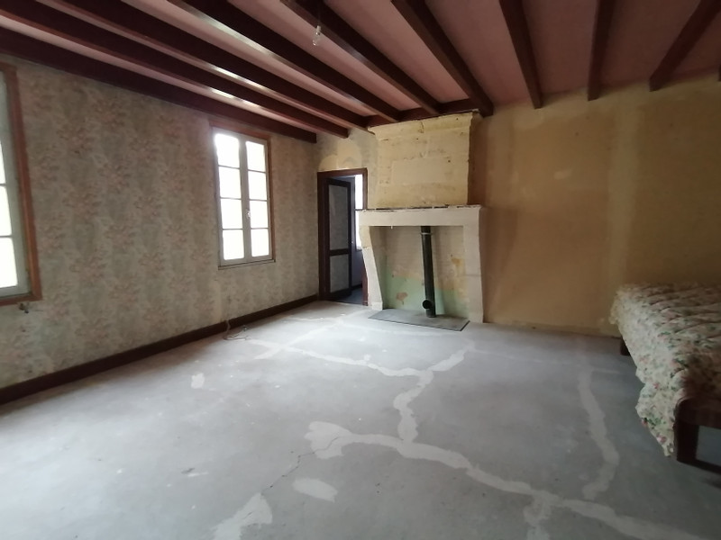 French property for sale in Mouliets-et-Villemartin, Gironde - €170,000 - photo 4