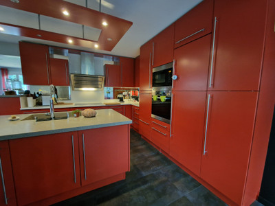 French property for sale in Cestas, Gironde - €825,000 - photo 9