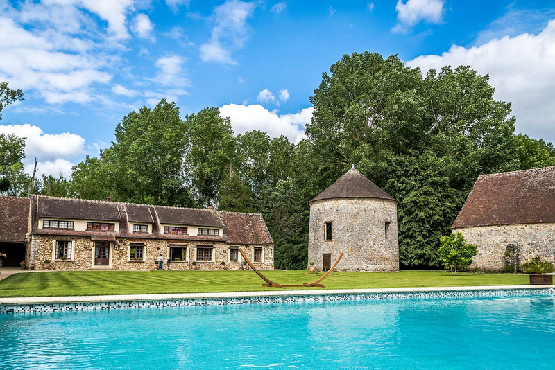 French property for sale in Hanches, Eure-et-Loir - &#8364;1,950,000 - photo 3