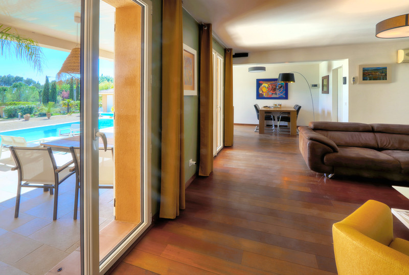 French property for sale in Mérindol, Vaucluse - €695,000 - photo 4