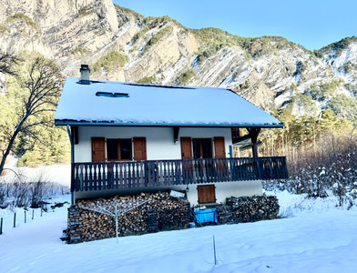 Ski property for sale in Alpe d'Huez - €468,000 - photo 0