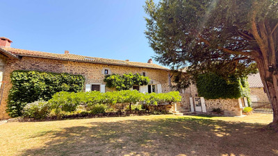 Maison à vendre à Saint-Barthélemy-de-Bussière, Dordogne, Aquitaine, avec Leggett Immobilier