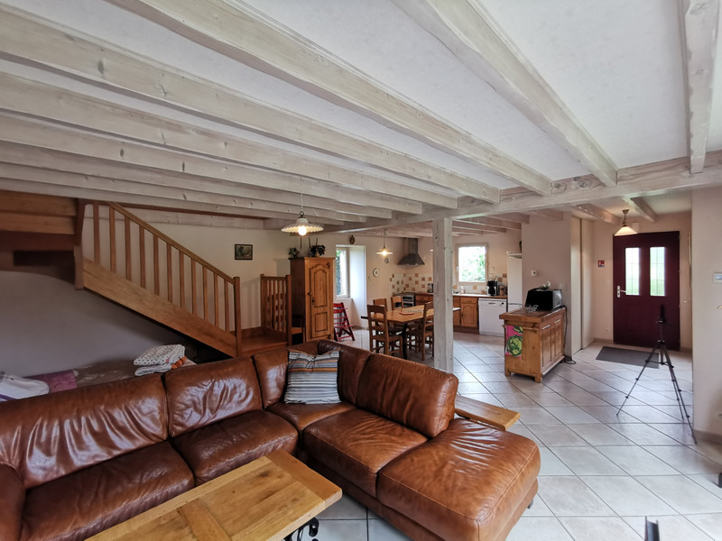 French property for sale in Saint-Pierre-du-Chemin, Vendée - €911,600 - photo 8