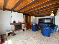 Maison à vendre à Le Châtelet, Cher - 119.900 € - photo 2