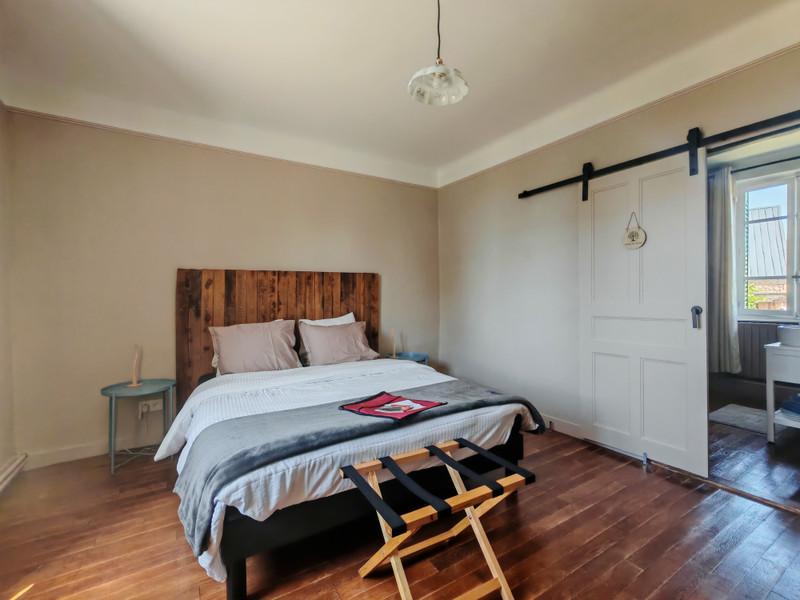 French property for sale in Saint-Priest-des-Champs, Puy-de-Dôme - €256,800 - photo 5