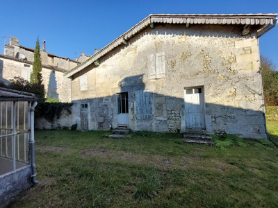 French property for sale in Villebois-Lavalette, Charente - €222,600 - photo 3