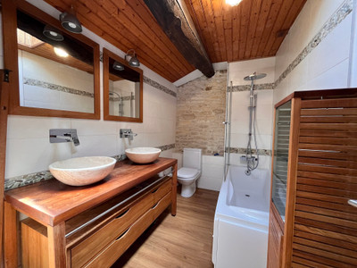 French property for sale in Vouhé, Charente-Maritime - €398,000 - photo 6