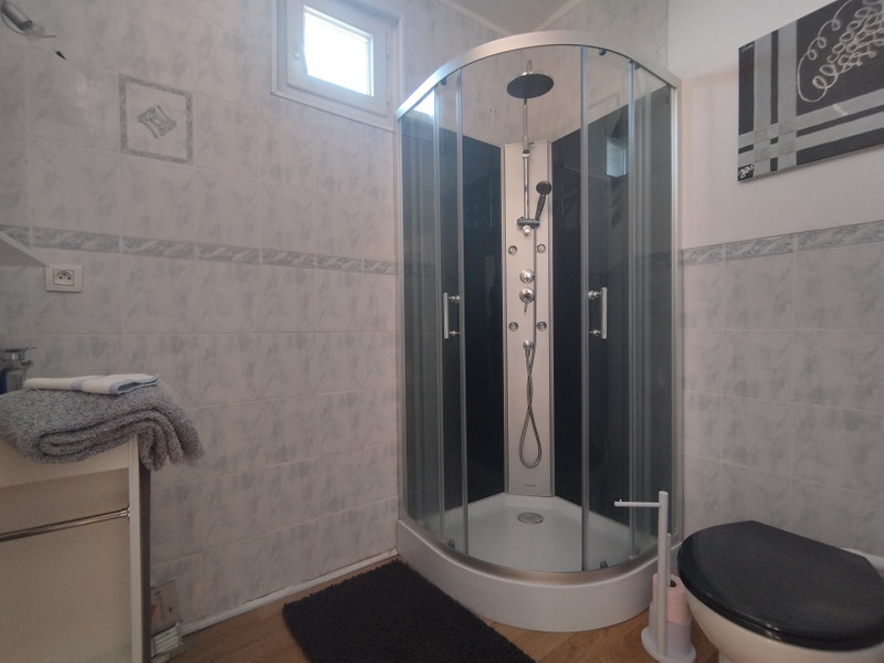French property for sale in Saint-Sulpice-les-Feuilles, Haute-Vienne - €68,600 - photo 7