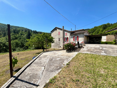Maison à vendre à Molières-sur-Cèze, Gard, Languedoc-Roussillon, avec Leggett Immobilier