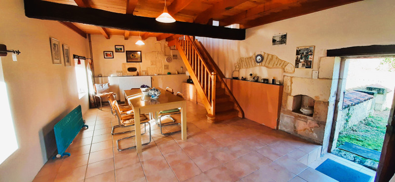 French property for sale in Cherval, Dordogne - €255,000 - photo 3