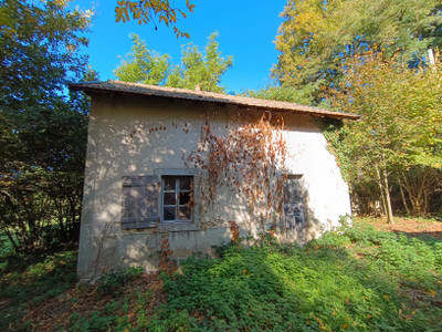 French property for sale in Auzances, Creuse - €119,900 - photo 4