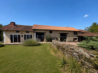 Propriété à vendre à Pensol, Haute-Vienne - 310 000 € - photo n°1