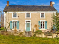 Maison à vendre à Beugnon-Thireuil, Deux-Sèvres - 199.999 € - photo 6