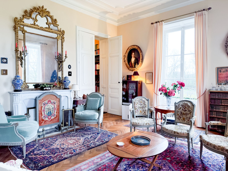 French property for sale in Saint-Maixent-de-Beugné, Deux_Sevres - €678,000 - photo 4
