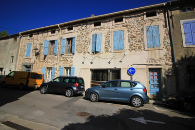 Maison à vendre à Ginestas, Aude, Languedoc-Roussillon, avec Leggett Immobilier
