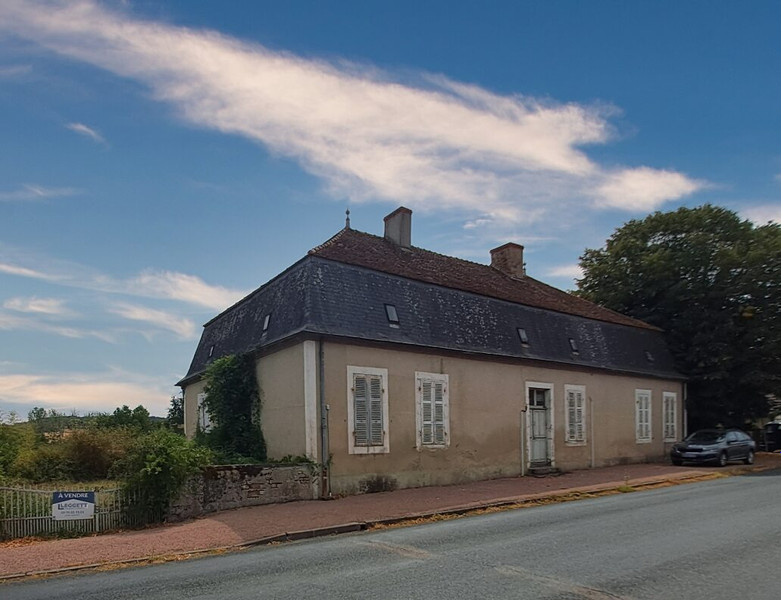 French property for sale in Maltat, Saône-et-Loire - €129,000 - photo 0