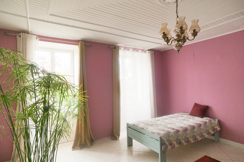 French property for sale in Allineuc, Côtes-d'Armor - €168,500 - photo 4